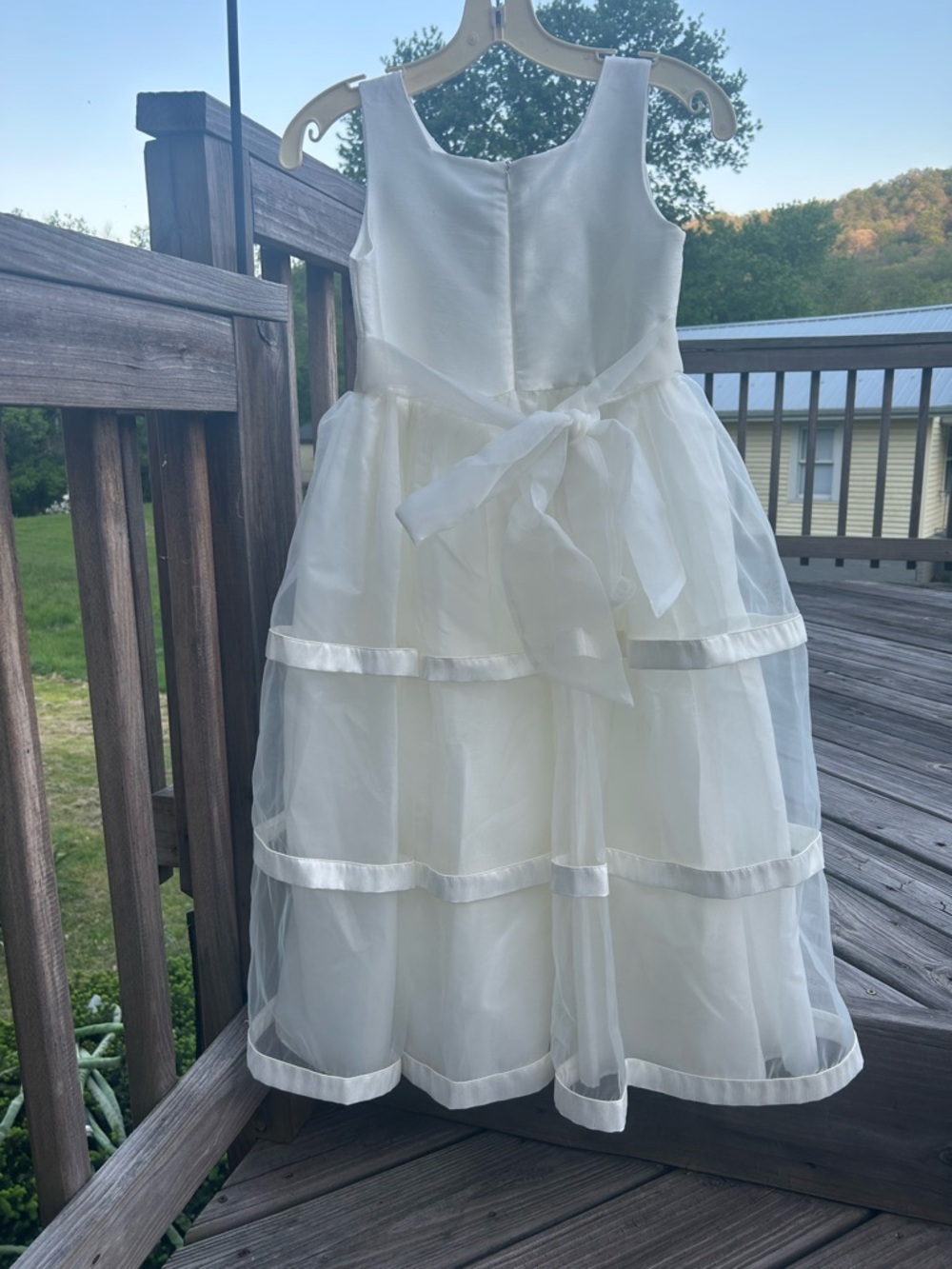 Jayne Copeland Ivory Floral Tulle Formal Dress - Picture 2 of 4